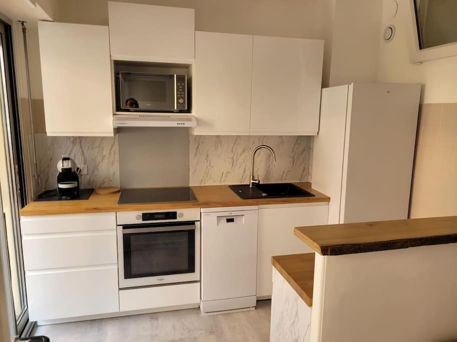 Studio Entre Plages Et Monaco Climatise Parking Roquebrune-Cap-Martin Kültér fotó